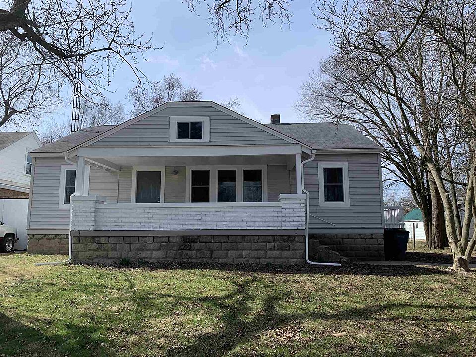 1st image of 1913 S Eaton Ave
