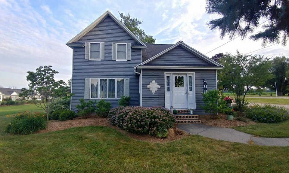 1st image of 408 W 48th St