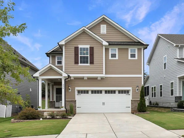 228 Sage Oak Ln, Holly Springs, NC 27540