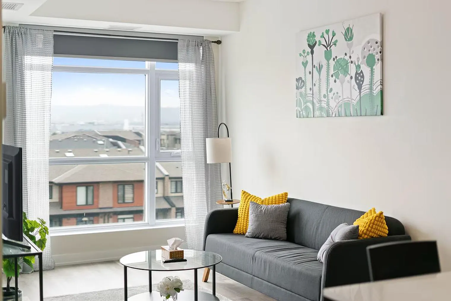2 bed, 2.0 bath, $4,222 — Photo 1