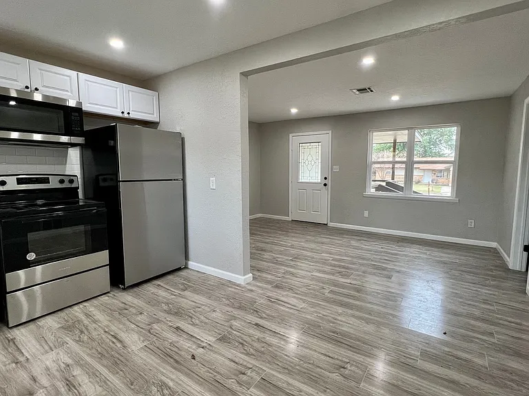 4817 NW Pollard Ave — Photo 7
