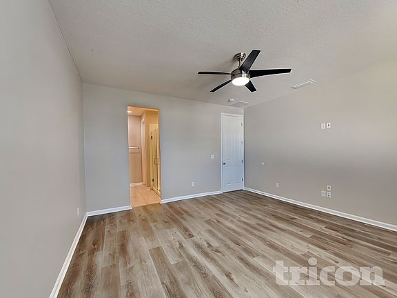 3rd image of 3399 Traceland Oak Ln