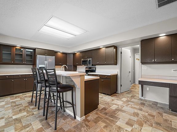 5th image of 2700 G Rd APT 5C