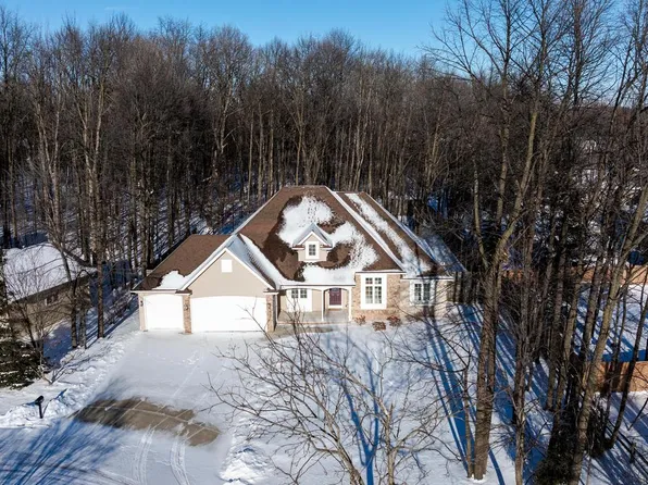 1060 Tahoe COURT, Menasha, WI 54952