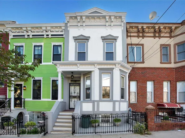 20-49 41st Street, Astoria, NY 11105