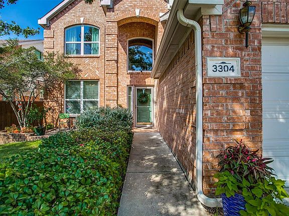 2nd image of 3304 Woodglen Dr