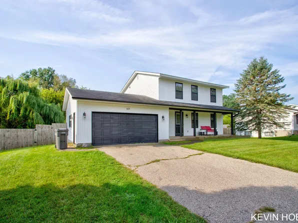 601 W Fennville St, Fennville, MI 49408