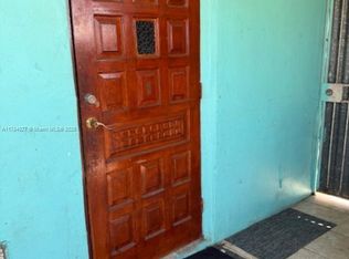 974 W 72nd Pl, Hialeah, FL 33014