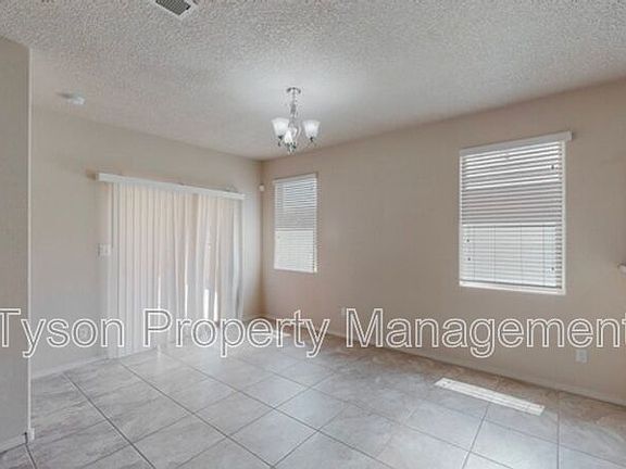 4th image of 6557 Cliff Dwellers Rd NW