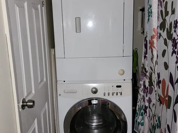 1614 Summit Avenue image 16 of 16