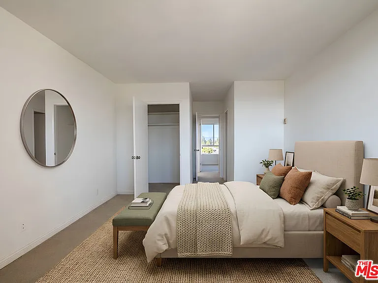 8701 Delgany Ave — Photo 14