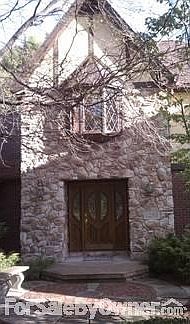Front entry closeup
