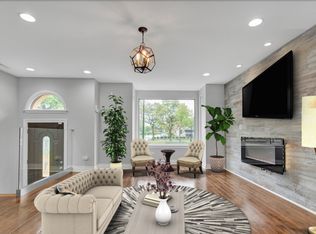 4432 S King Dr, Chicago, IL 60653