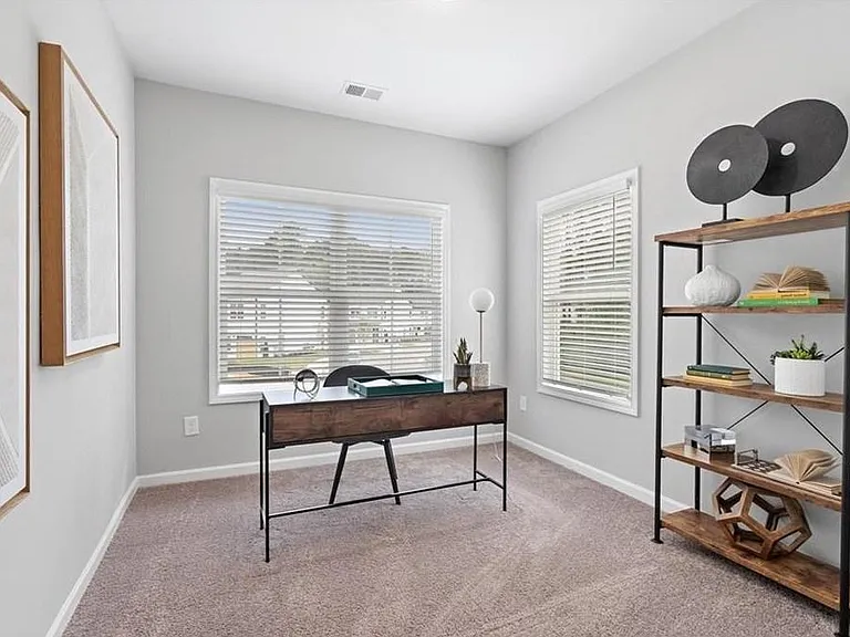 2918 Ilir Mnr NW — Photo 19