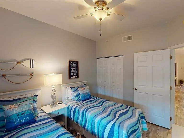 15433 Bellamar Cir #1016 — Photo 12