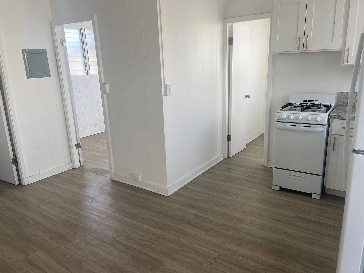 2020 Waterhouse St. — Photo 2