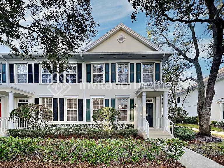 235 Murray Ct — Photo 1