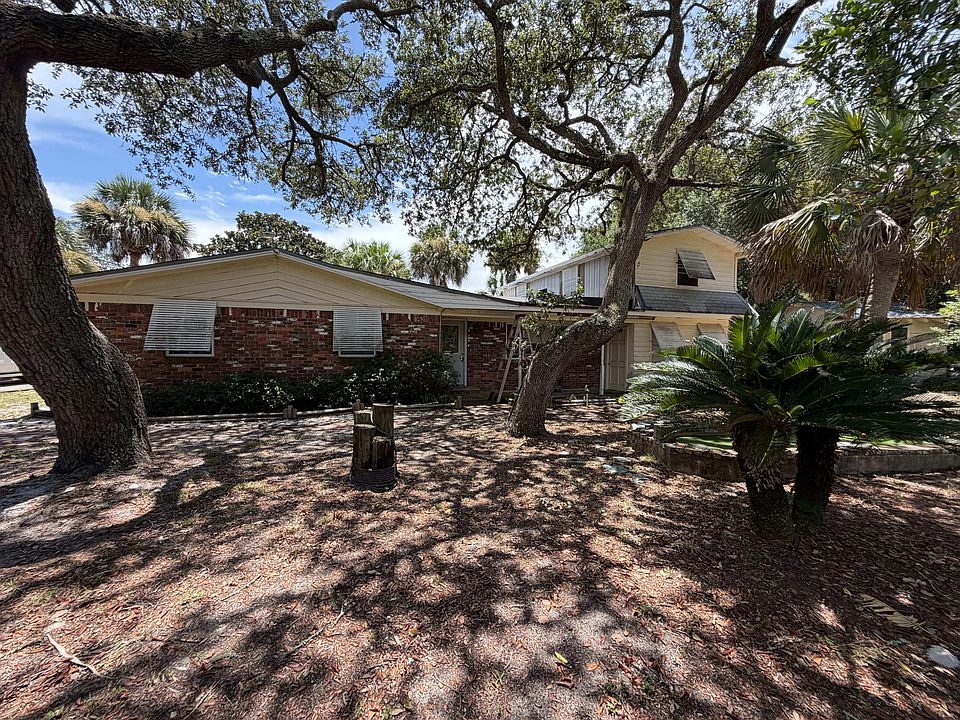 1st image of 300 Sibert Ave