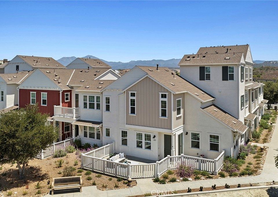 1st image of 177 Patria Rancho