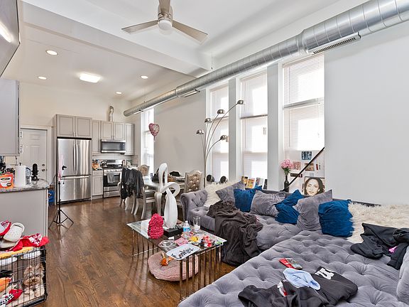 5th image of 623 E Groveland Park #2
