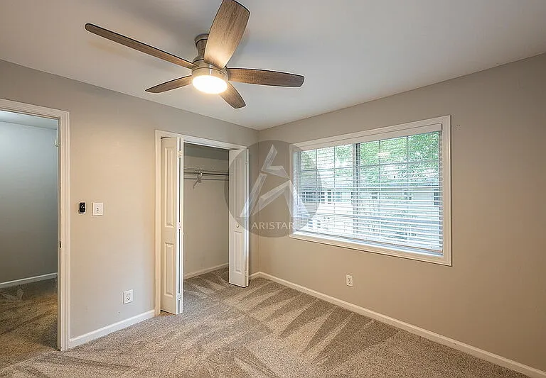 6940 Roswell Rd #13F — Photo 15