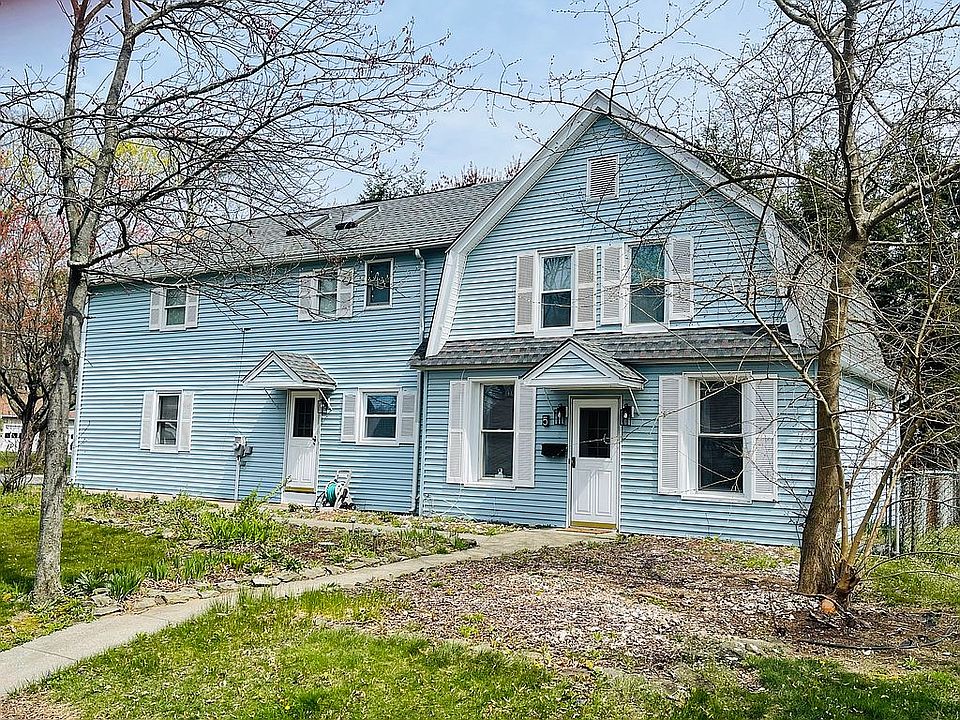 1st image of 5 Pinelawn Rd