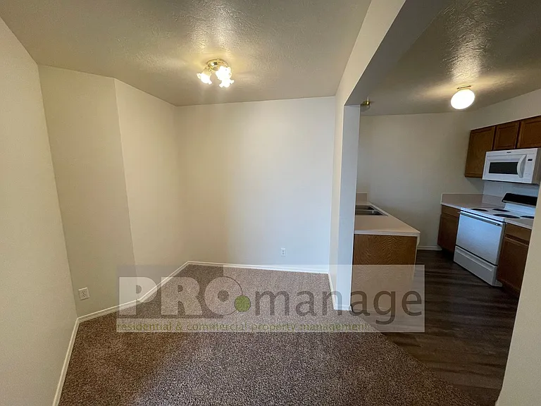 2115 Stace St. — Photo 6