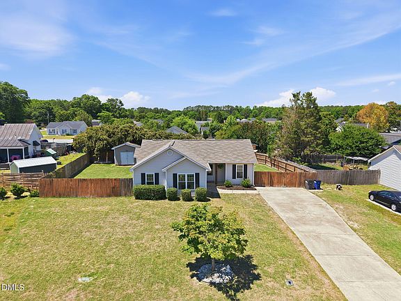 2nd image of 114 Wynbrooke Ln