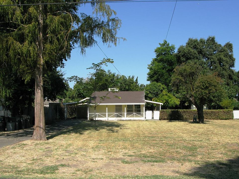 1st image of 2964 Redwood Ave