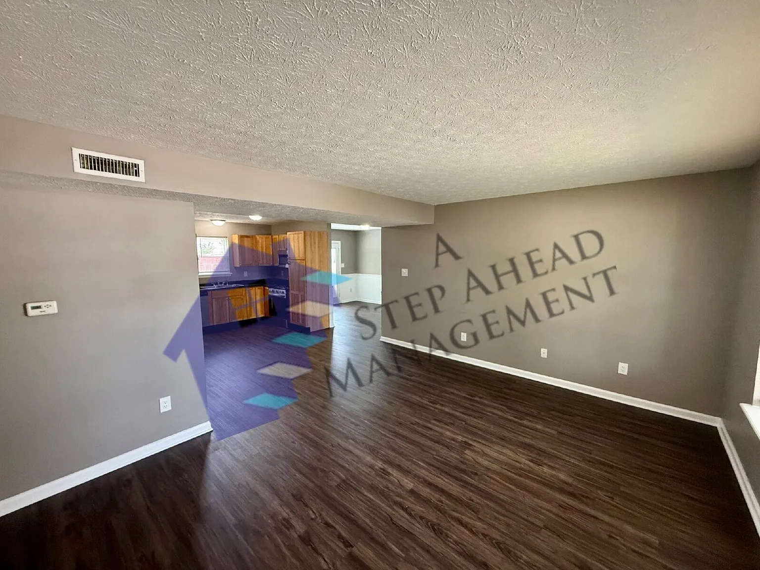 11129 WaterfieldPl — Photo 3