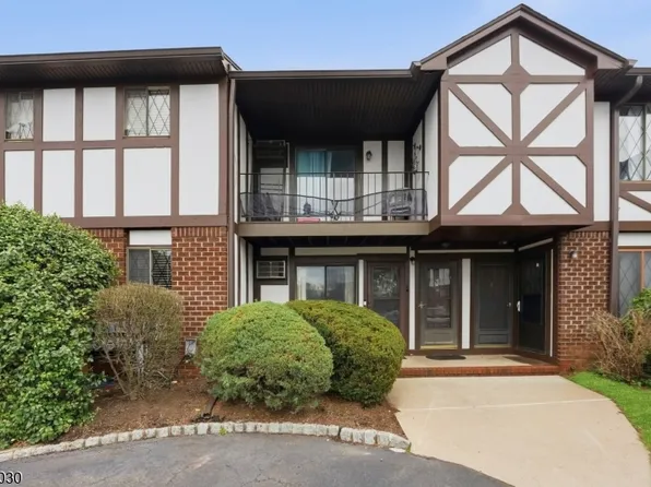 76 Farm Rd #A, Hillsborough Twp., NJ 08844