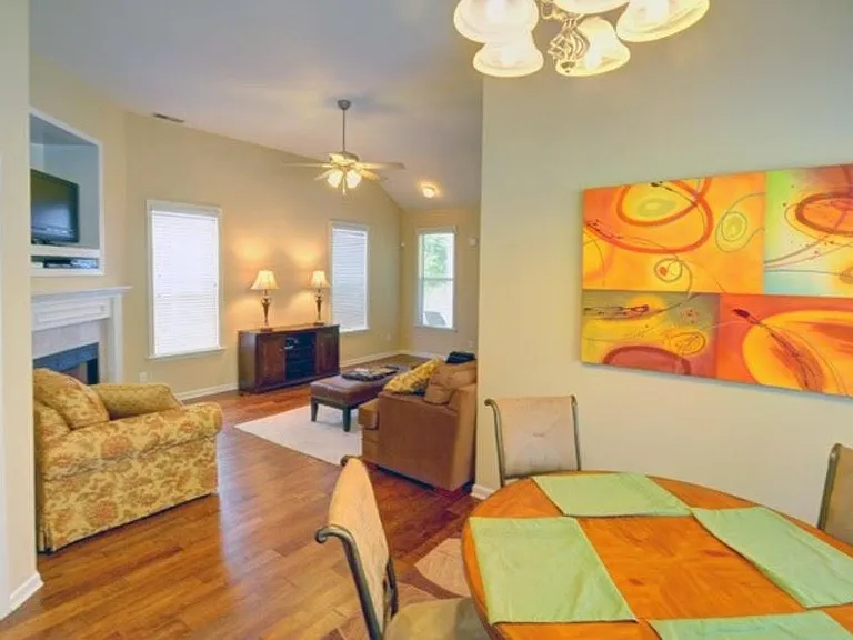 1241 Isle Bay Dr — Photo 6