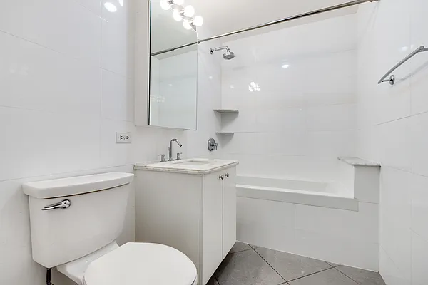 Rented by Level Group | media 21