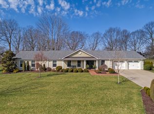 128 Lone Oak Dr, Nicholasville, KY 40356