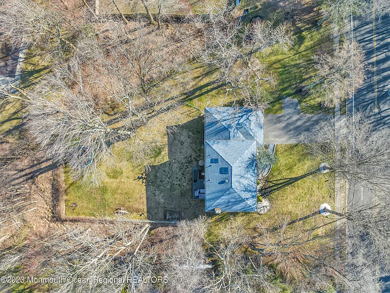 2912 Logan Rd — Photo 27