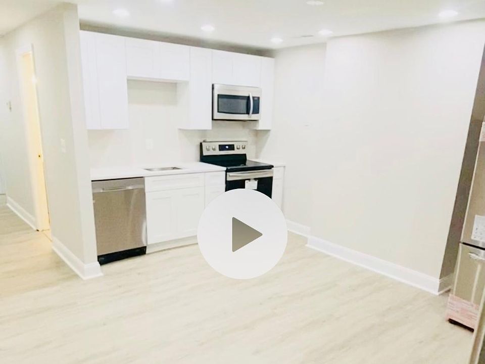 Walk-in Unit (Video Available)