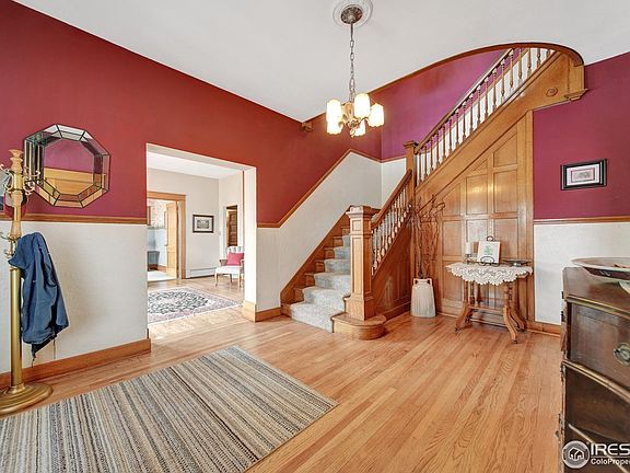 3rd image of 325 E Beaver Ave