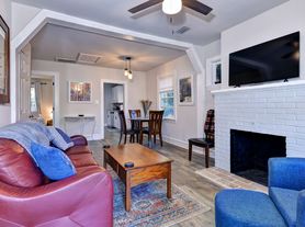 335 Greenbriar Ave, Hampton, VA