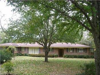 2nd image of 2210 Country Club Dr