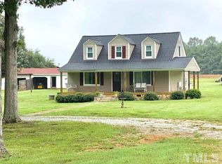 8900 Leasburg Rd, Leasburg, NC 27291