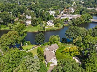 10 Harbor Rd, Southport, CT 06890