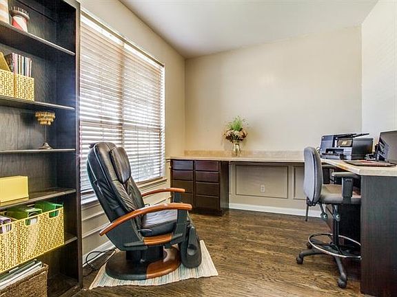 5th image of 3961 Creek Hollow Way