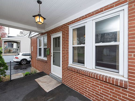 4th image of 1327 Birney Ln