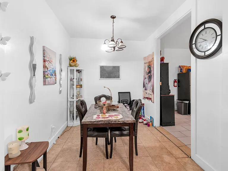25 Oak St #2 — Photo 9