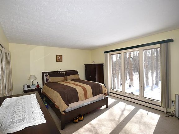 4th image of 10075 Sunset Dr