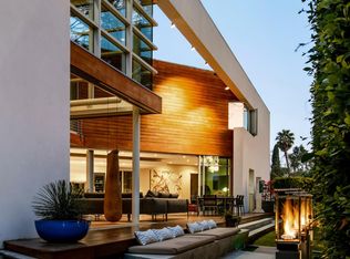 1160 S McClellan Dr, Los Angeles, CA 90049