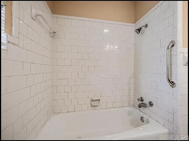 1800 Northwood Rd — Photo 13