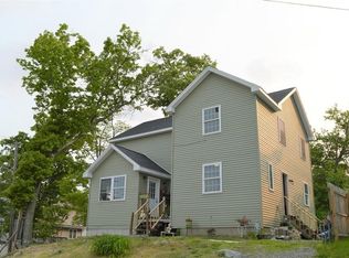 47 Pine Hill Rd, Worcester, MA 01604
