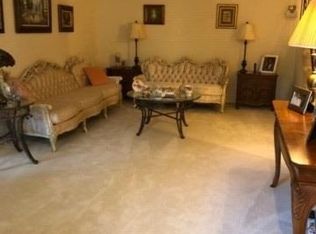 334 Birchwood Rd, Medford, NY 11763