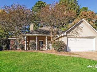 206 Chestnut Dr, Brandon, MS 39047